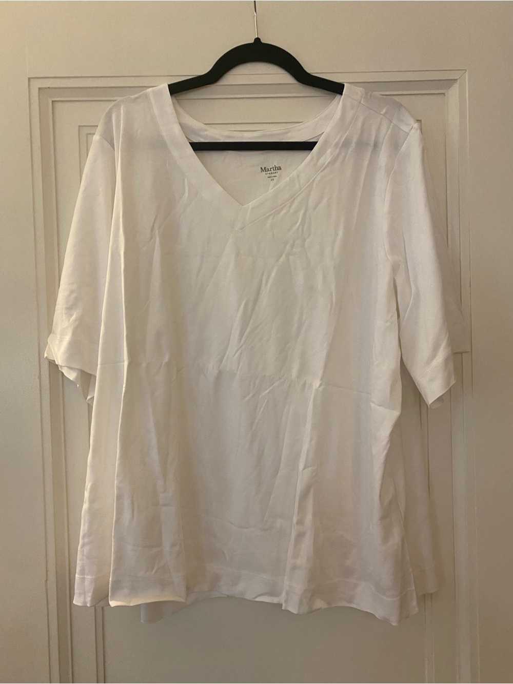 NWOT Martha Stewart brand white shirt sleeve shirt . Size 2x